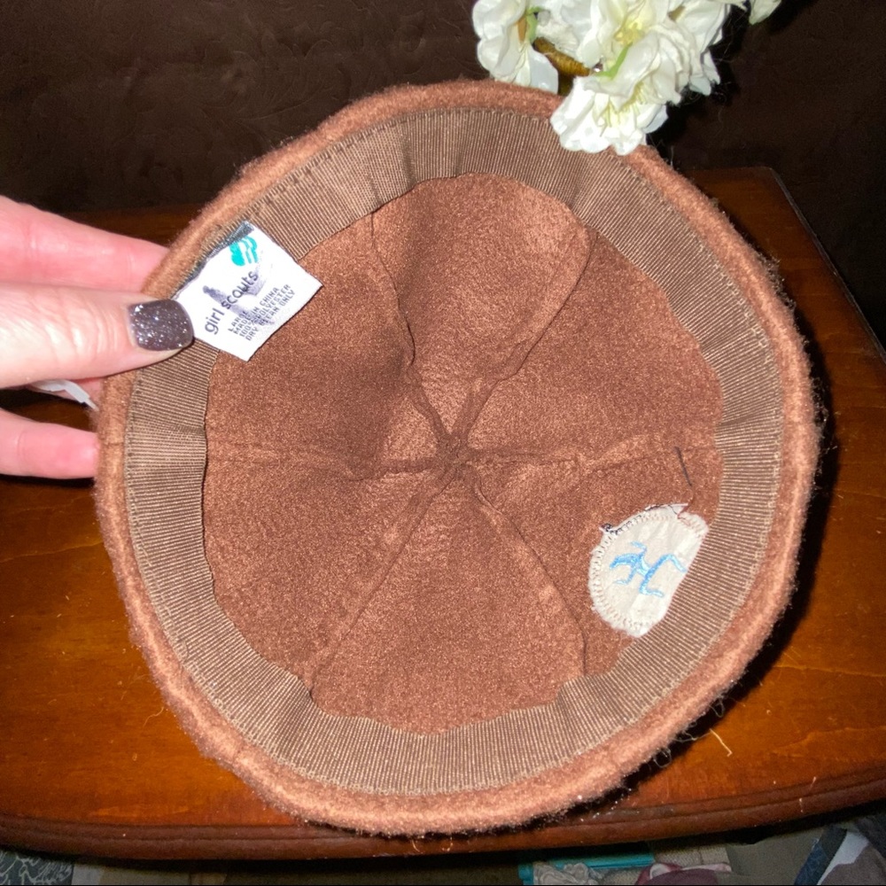 NEW BROWNIE GIRL SCOUTS Brown hat Cap with Blue Logo Girls Size Large L - Picture 4 of 4